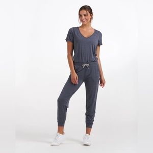 Vuori every day jumpsuit in Heather Blue